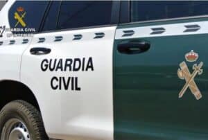 Investigan a una persona por vender cachorros con amputación de rabo sin justificación veterinaria en Cuenca