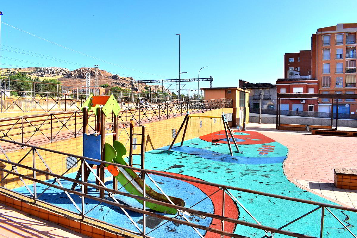 La Plaza Ramón Cajal inaugurará un parque infantil inspirado en la histórica estación ferroviaria 1 La Plaza Ramón Cajal inaugurará un parque infantil inspirado en la histórica estación ferroviaria 1
