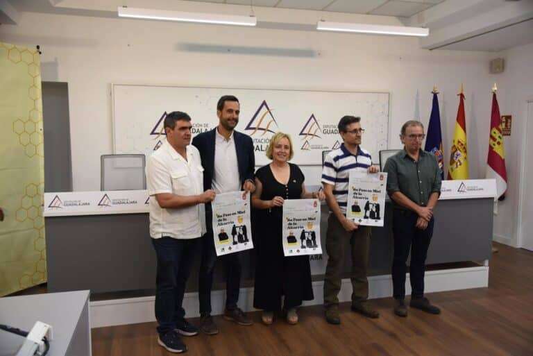 El actor Leo Harlem recibirá el 20 de septiembre en Peñalver el Premio 'Su Peso en Miel de la Alcarria'
