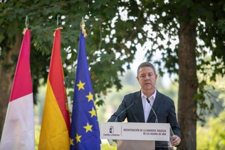 Page avanza 73 millones para comedores escolares y la renovación del convenio sanitario con Castilla y León