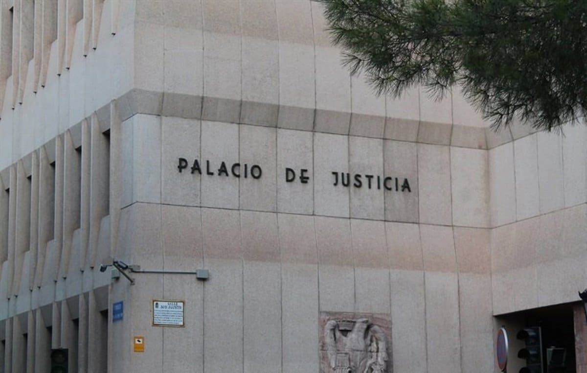 Piden tres años de cárcel para el acusado de golpear a su pareja en presencia de su hijo en Albacete