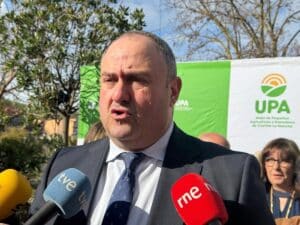 VÍDEO: Lizán pide desde Bruselas más promoción del vino, rechaza arranque de viñas y aboga por restructurar viñedo