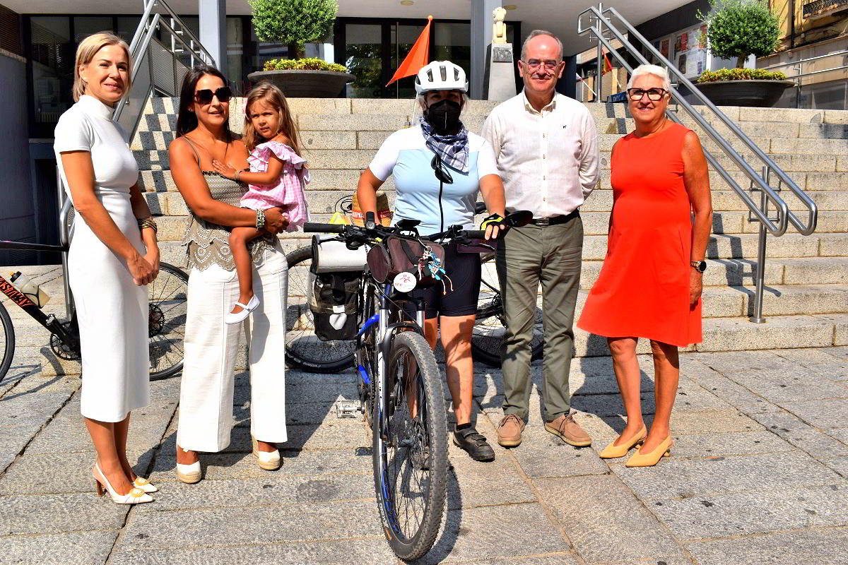 Carmen Lozano lleva su mensaje de esperanza a Puertollano con una ruta ciclista en apoyo a la Sensibilidad Química Múltiple 4 Carmen Lozano lleva su mensaje de esperanza a Puertollano con una ruta ciclista en apoyo a la Sensibilidad Química Múltiple 4