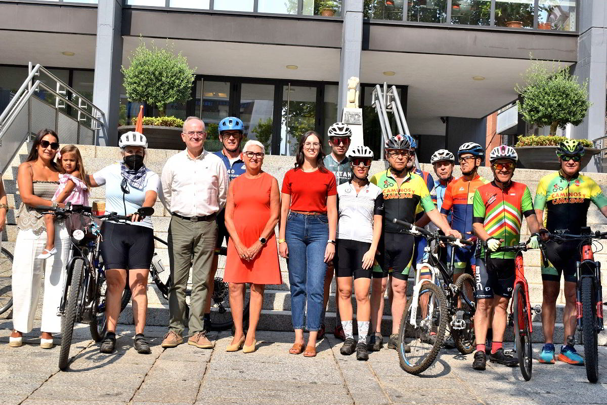 Carmen Lozano lleva su mensaje de esperanza a Puertollano con una ruta ciclista en apoyo a la Sensibilidad Química Múltiple 5 Carmen Lozano lleva su mensaje de esperanza a Puertollano con una ruta ciclista en apoyo a la Sensibilidad Química Múltiple 5
