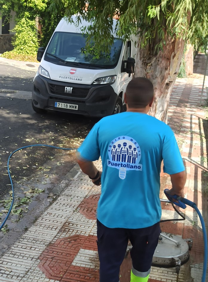 Limpieza Urbana Intensificada: El Ayuntamiento de Puertollano Mejora el Mantenimiento en Todas las Zonas Residenciales 3 Limpieza Urbana Intensificada: El Ayuntamiento de Puertollano Mejora el Mantenimiento en Todas las Zonas Residenciales 3