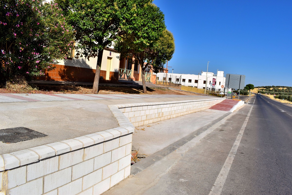 Urbanización de la Carretera de Almodóvar en La Rincona Mejora Sustancialmente la Accesibilidad en su Tramo Final 6