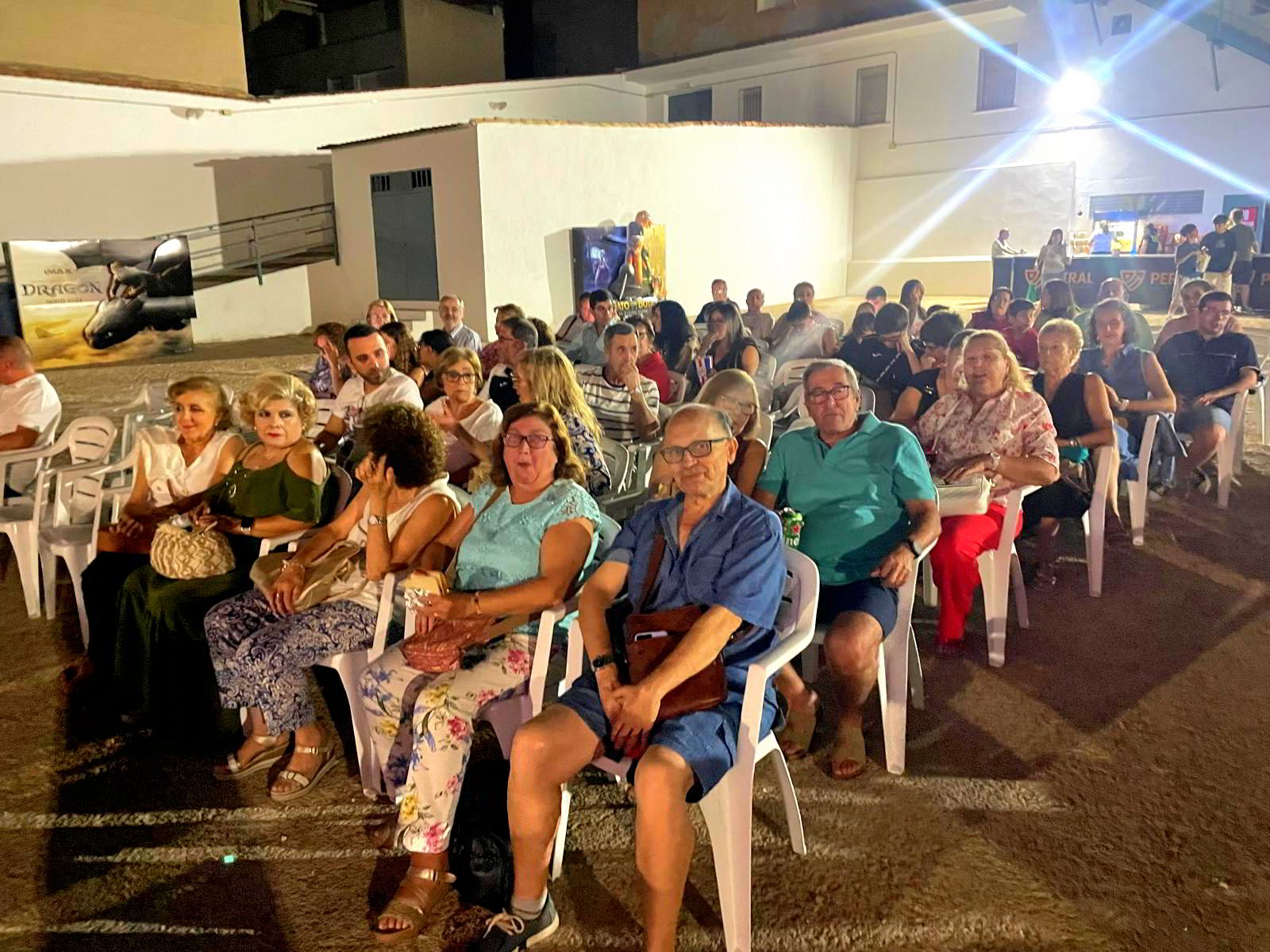 Cine al Aire Libre: Una Pasión Compartida por Más de Dos Mil Asistentes Gracias a la Concejalía de Juventud e Infancia 2