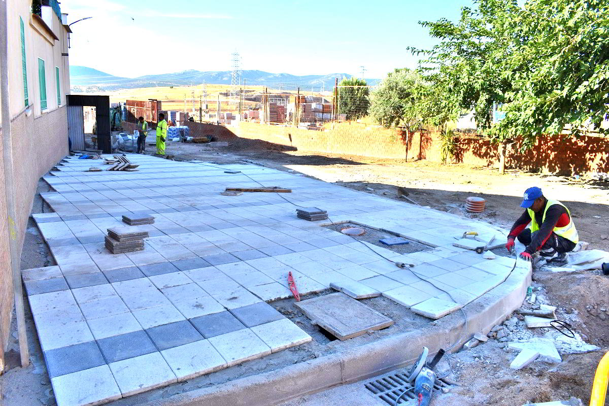 El Ayuntamiento da luz verde a la urbanización de la travesía Sagasta tras solicitud de la Asociación de Vecinos Cañamares 3