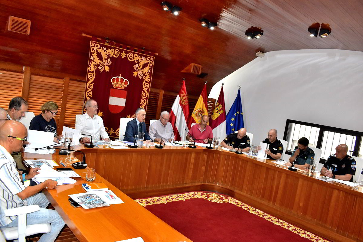 Operativo Integral de Seguridad y Asistencia para las Festividades de Septiembre: Fuerzas de Seguridad, Protección Civil y Cruz Roja en Acción 2 Operativo Integral de Seguridad y Asistencia para las Festividades de Septiembre: Fuerzas de Seguridad, Protección Civil y Cruz Roja en Acción 2
