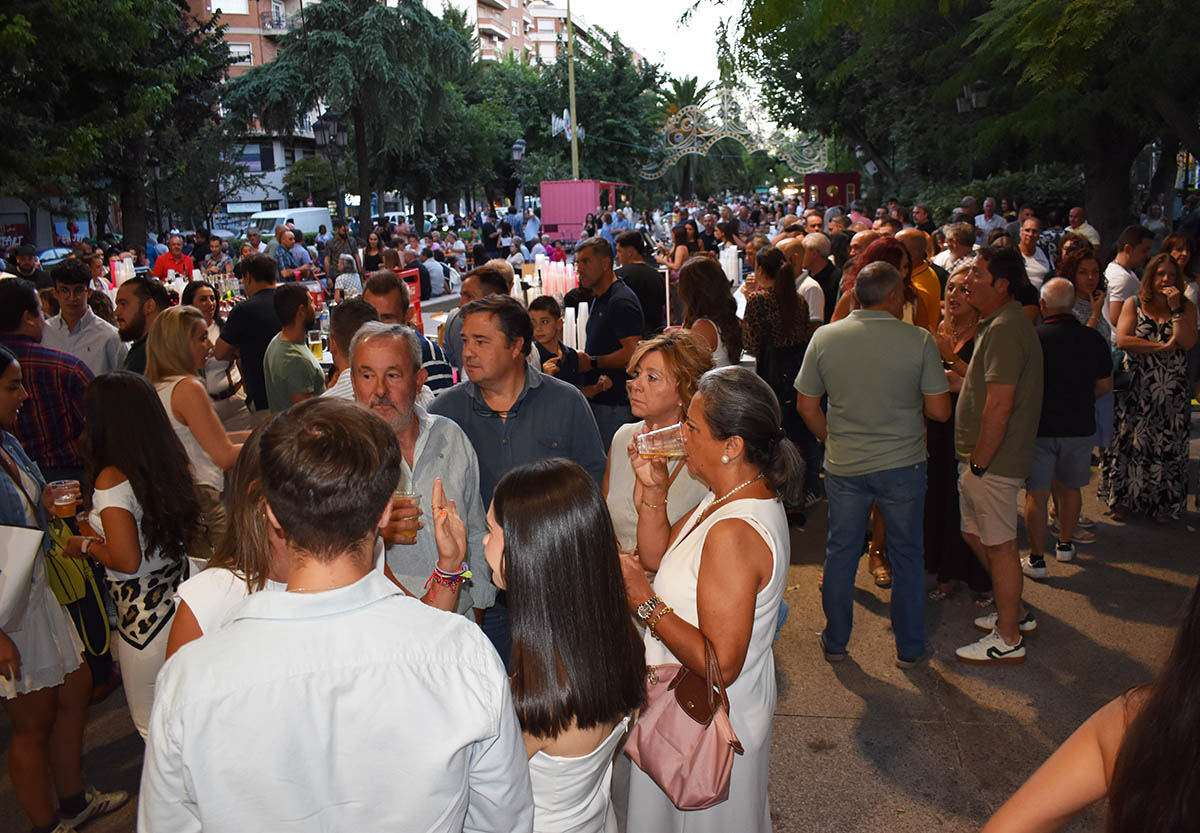 El Oktoberfest de Puertollano: Cerveza y Música dan Inicio a la Celebración Festiva 2 El Oktoberfest de Puertollano: Cerveza y Música dan Inicio a la Celebración Festiva 2