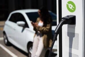 A partir de este miércoles se podrán solicitar incentivos a la movilidad eléctrica (Moves III)