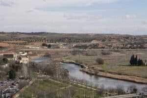 VÍDEO: C-LM pide formalmente explicaciones a CHT sobre los motivos de la repentina bajada de caudal del Tajo en Toledo