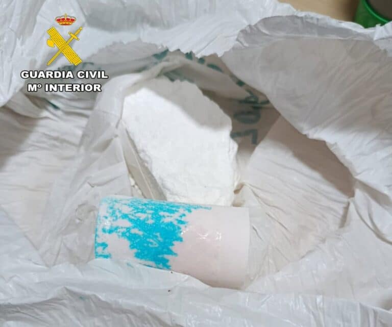 Detenido un conductor de 61 años tras hallar en su vehículo cocaína cuando circulaba por la A-31 en Albacete