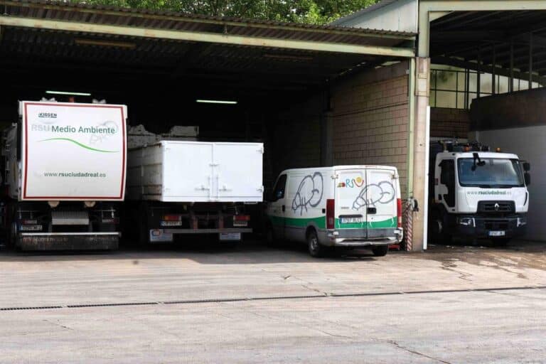 El Consorcio RSU desmiente las declaraciones del Ayuntamiento de Valdepeñas sobre el servicio de recogida de basura