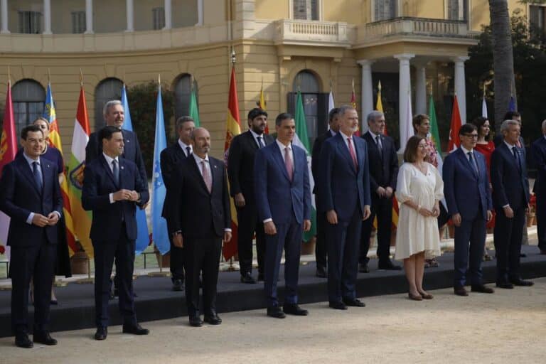 El Gobierno aprobará esta semana el proyecto de ley para condonar hasta 83.000 millones de deuda de las CCAA