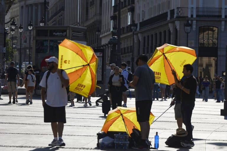 Toledo y Albacete vuelven a estar en riesgo este martes por altas temperaturas