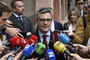 Bolaños asegura que el tránsito de naves de EEUU por las bases de Rota y Morón se ajustará a tratados internacionales