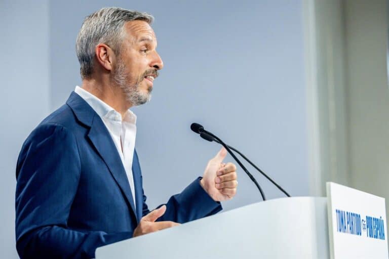 Bravo ironiza tras conocerse el CIS: "No es una noticia que Tezanos diga que el PP va fatal y el PSOE muy bien"