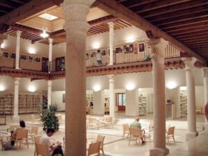 C-LM propondrá al Ministerio de Cultura que la Biblioteca Provincial de Guadalajara lleve el nombre de Blanca Calvo