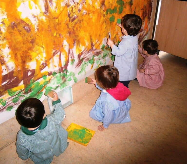 CCOO alerta que el descenso demográfico provocará el cierre de 140 unidades y la pérdida de 175 cupos docentes en C-LM