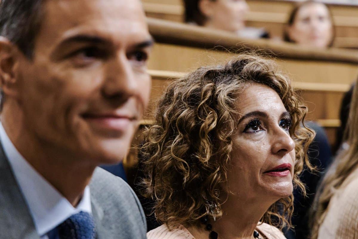 CLM urge a Montero a convocar CPFF, confiada en que detalle las "líneas fundamentales de la financiación que quiere ERC"