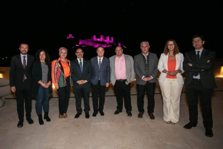 El Castillo de Molina de Aragón estrena iluminación artística: "Será un imán para atraer el turismo"