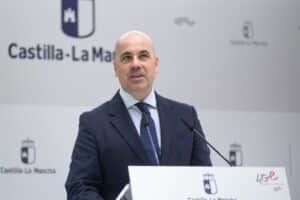 Gobierno C-LM oficializa el cese de Rosell como director general de Empresas y su sustitución por Santiago Tomás Baeza