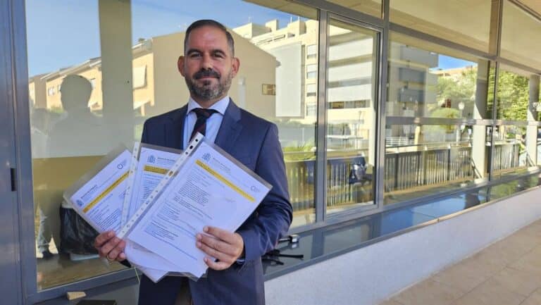 Equipo de gobierno Guadalajara estudia iniciar acciones judiciales contra edil del PSOE por acusaciones sobre contratos