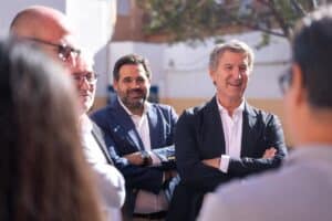 Feijóo cree que Page "se aparta de la coherencia" al defender la quita de la deuda: "Perjudica a los ciudadanos de C-LM"
