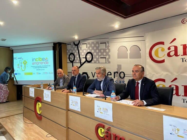 Gregorio apuesta "por el talento y la innovación" para enriquecer el tejido social y productivo de Talavera