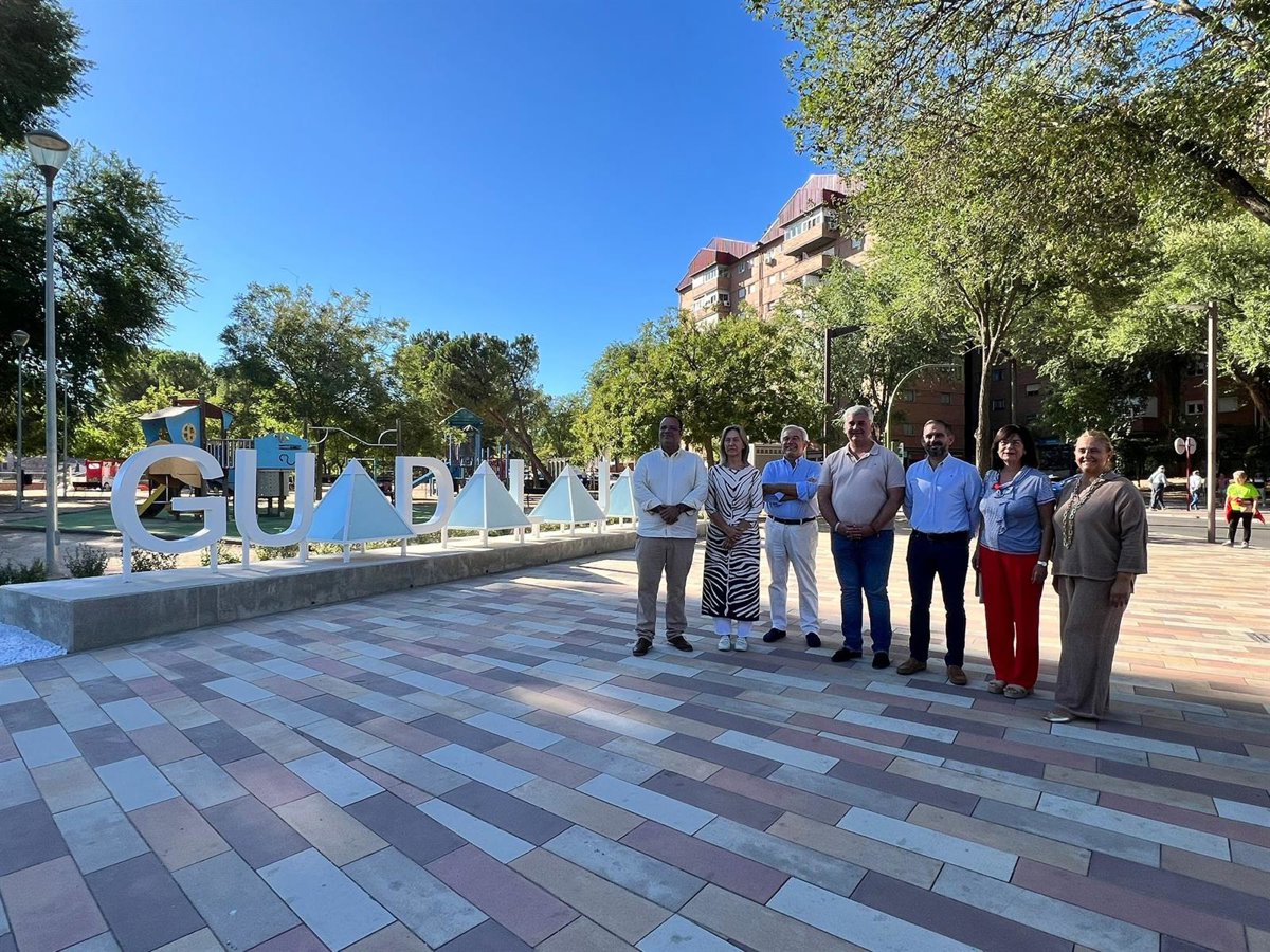 Guadalajara estrena grandes letras turísticas como emblema identitario y atractivo para vecinos y visitantes