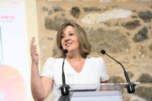 C-LM ultima nuevo programa llamado 'Horizonte Empleo' para facilitar empleabilidad a menores de 30 y mayores de 45 años