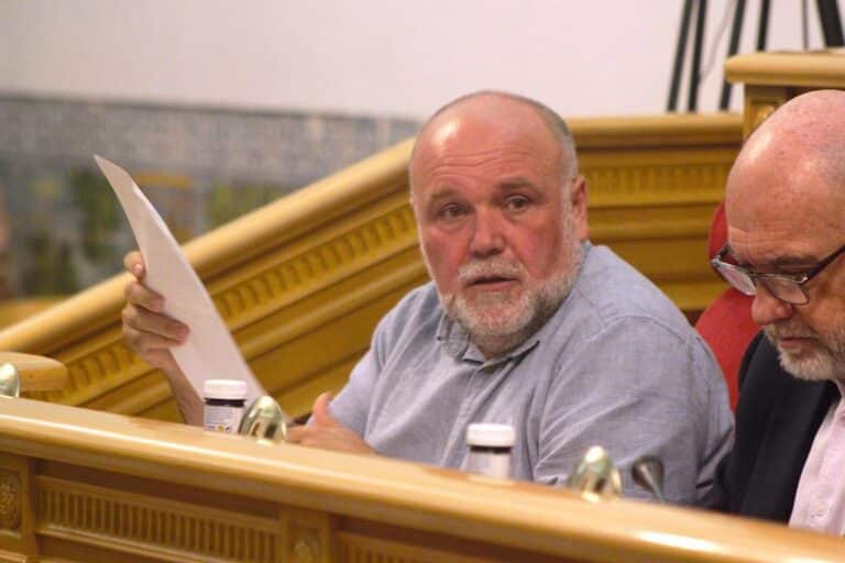 IU sugiere que sean comisiones las que controlen los contratos municipales de Toledo y no auditorías externas