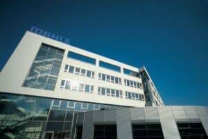 Generalitat, CL-M y Ministerio de Industria piden por carta una reunión a Mahle tras el ERE anunciado para 740 empleados