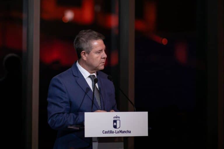 La línea de autobús que une Fuentes de La Alcarria con Guadalajara por Romancos se sumará a los trayectos del Bono Rural