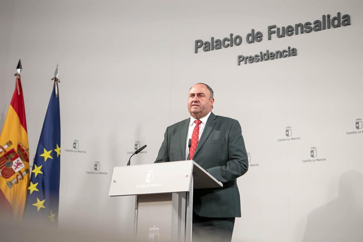 Lizán defiende la gestión de Junta en las ayudas por sequía y acusa a PP de generar "distorsión y malestar" en el sector