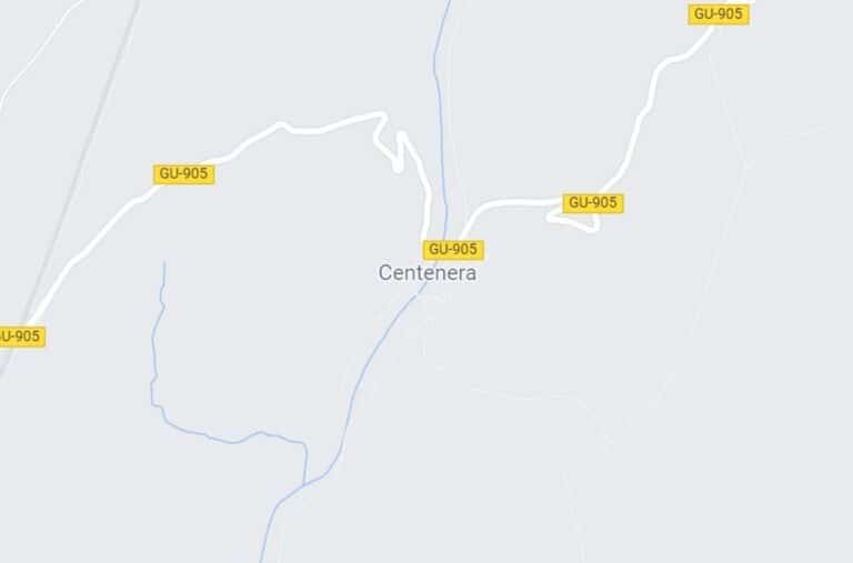 Muere un hombre tras sufrir un vuelco con el turismo que conducía en Centenera (Guadalajara)