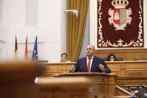 PP y Vox critican la "inacción" de la Junta ante la lengua azul y PSOE y Lizán acusan a la oposición de "mentir"