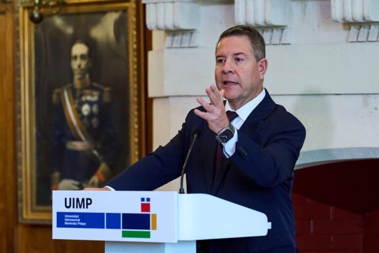 Page advierte del peligro de los populismos en la Unión Europea: "Son un troyano que intenta destrozarla desde dentro"