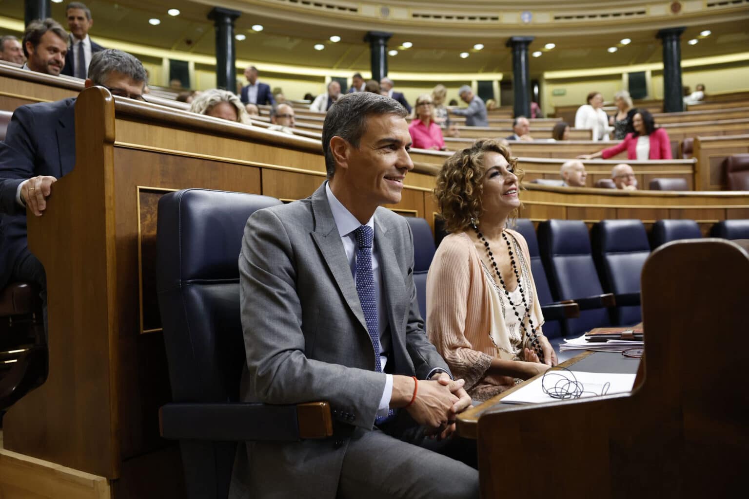 Presidente elogia el modelo español como un referente de crecimiento y bienestar económico 8