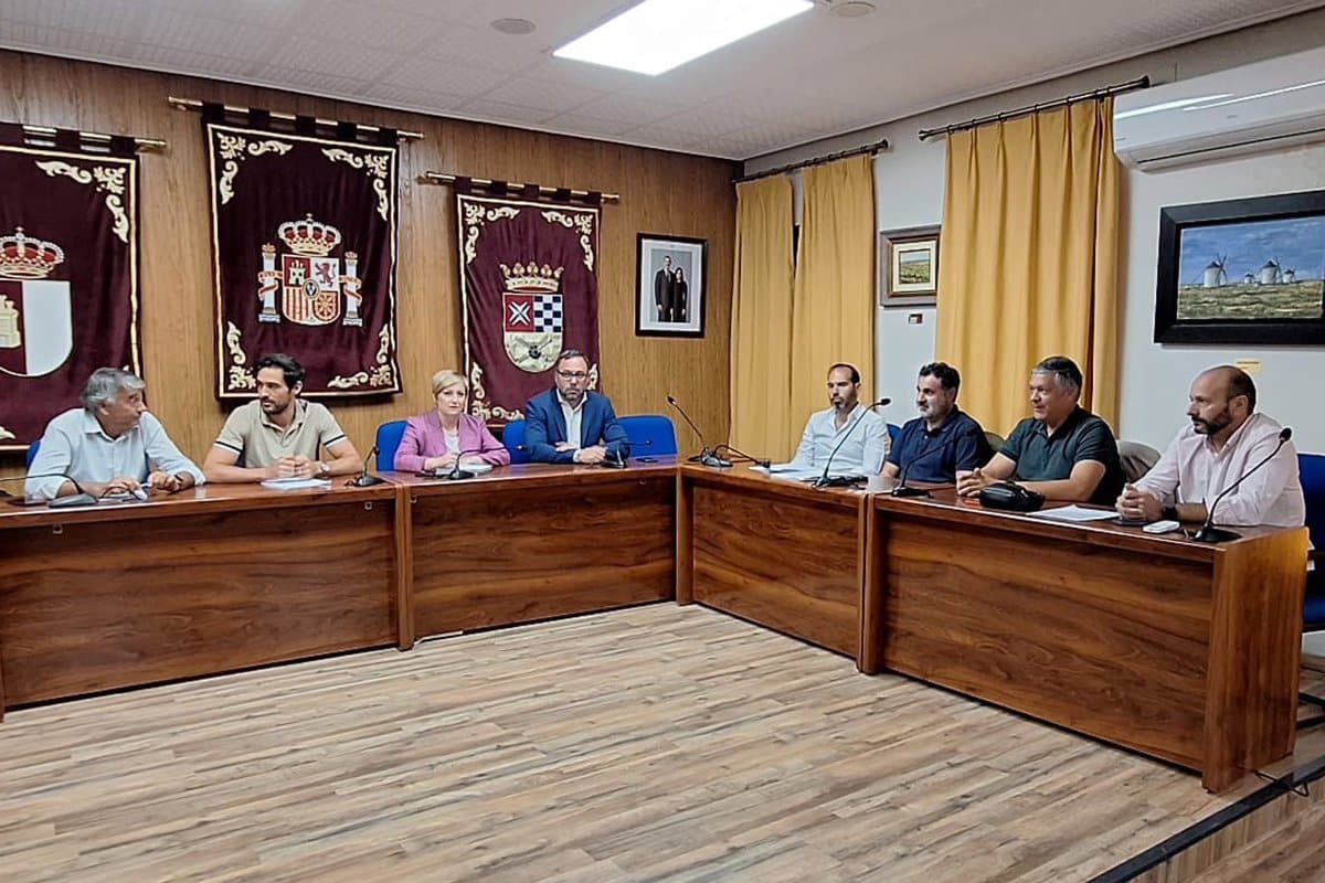 Tomelloso y Argamasilla consensúan una petición conjunta a Junta "ante la situación de alerta" en pantano de Peñarroya