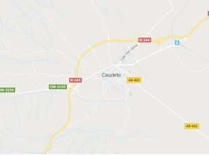 Trasladado al hospital de Albacete un menor de 1 año tras ser rescatado de una piscina en Caudete