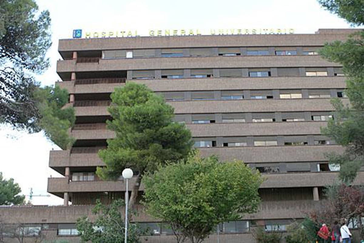 Trasladan al hospital de Albacete a un varón de 31 años tras ser agredido con un arma blanca