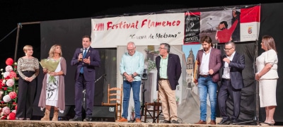 Valverde Destaca el Flamenco como Esencia de Identidad Provincial en el XVIII Festival Cueva de Medrano