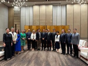 Velázquez, satisfecho por el encuentro con empresarios de la provincia de Xi'an: "Fortalecerá la cooperación mutua"