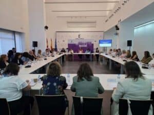VÍDEO: Estrategia frente a la trata y un "mapeo" con cifras de mujeres afectadas, primeros pasos de la mesa regional