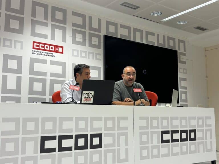 VÍDEO: Reforma de despido, subir un 4% el SMI y reducción de jornada, en la "estrategia sindical unitaria" de CCOO y UGT