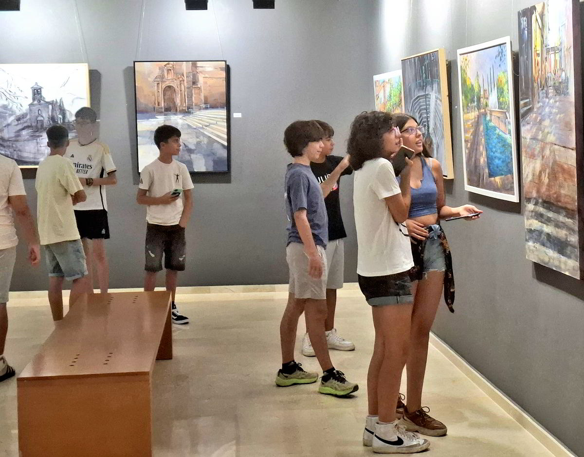 Instituto Fray Andrés Revela Talentos: Alumnos Descubren Ganadores del Segundo Certamen de Pintura Rápida 3