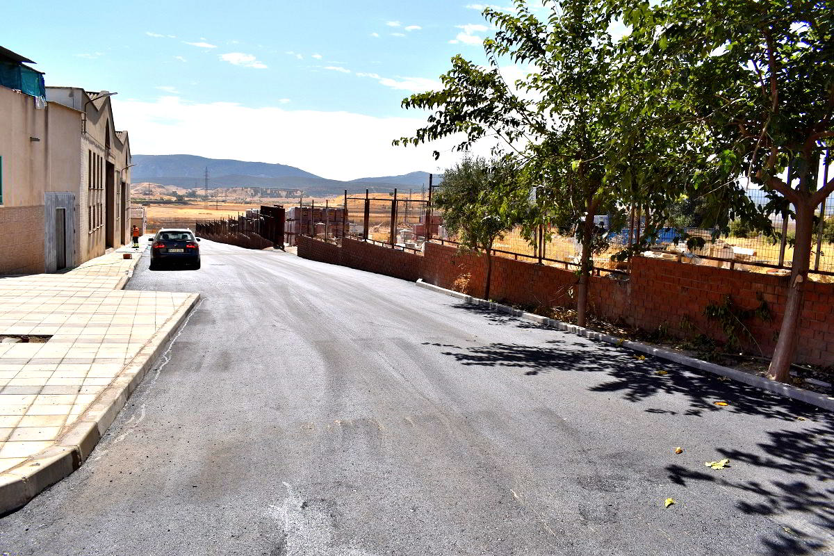 Inversión de 137.192 euros para la urbanización de Travesía Sagasta en la barriada de Cañamares por parte del Ayuntamiento 1 Inversión de 137.192 euros para la urbanización de Travesía Sagasta en la barriada de Cañamares por parte del Ayuntamiento 1