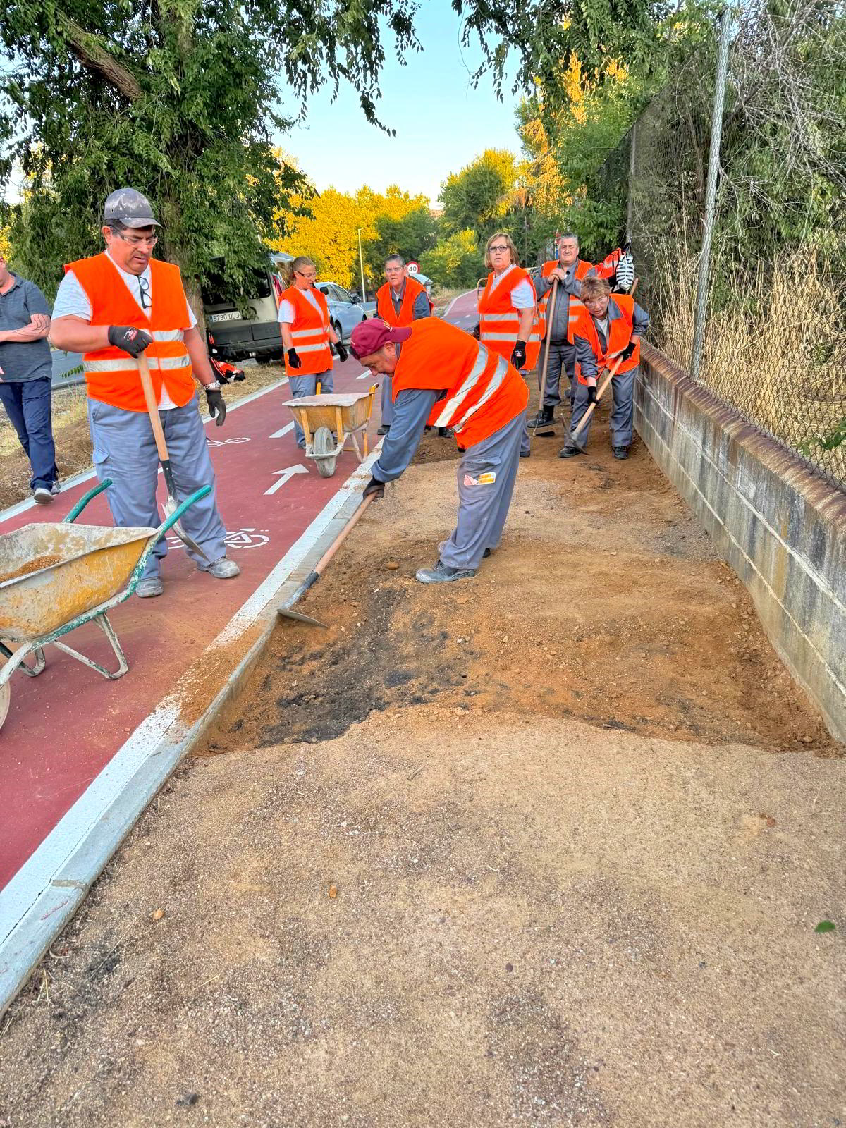 Urbanización del Carril-Bici en Pozo Norte: Una Iniciativa del Programa Taller + 4 Urbanización del Carril-Bici en Pozo Norte: Una Iniciativa del Programa Taller + 4